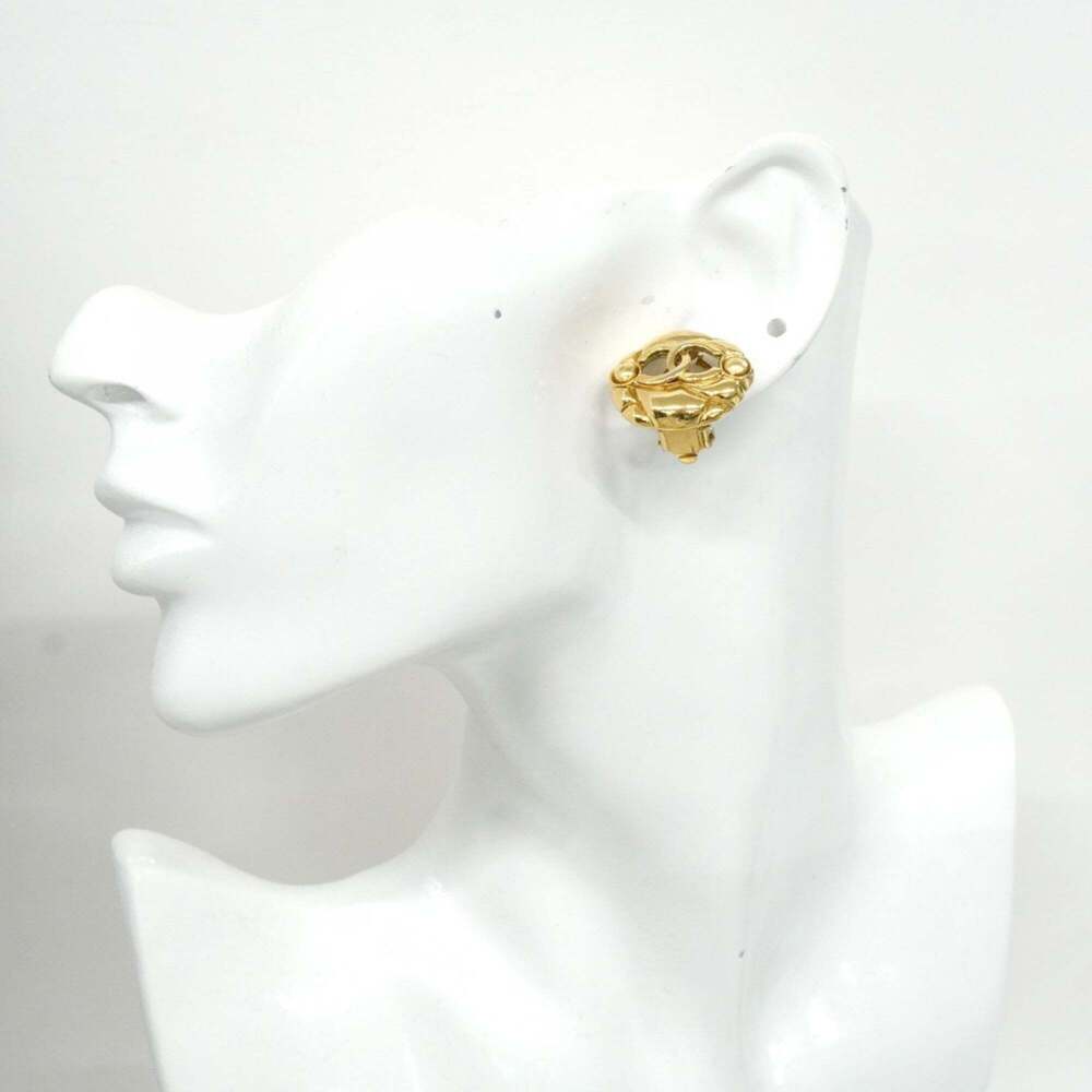 CHANEL Gold Logo Earrings - Picture 5 of 6